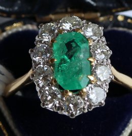 18ct Gold, Emerald & Diamond Ring
